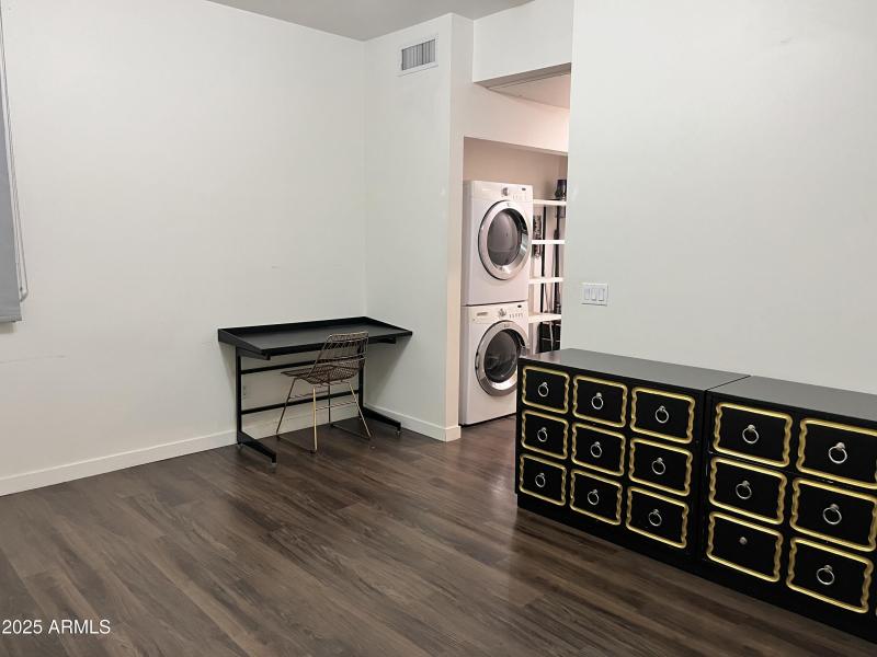 3RD FLOOR - BEDROOM (1)