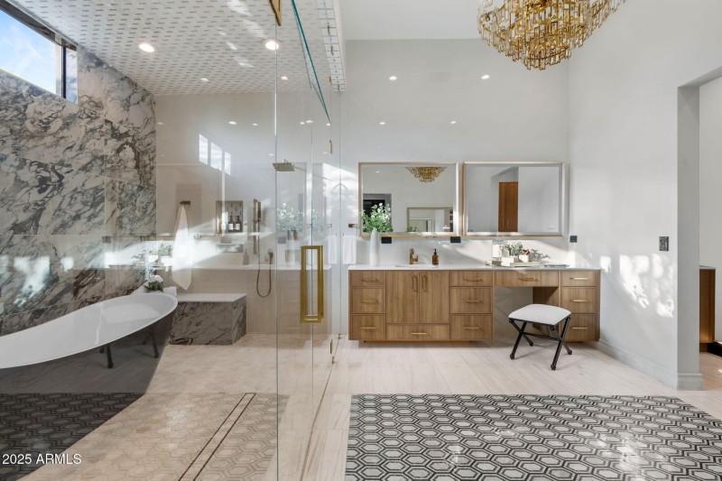 27-web-or-mls-6324-e-cochise-rd