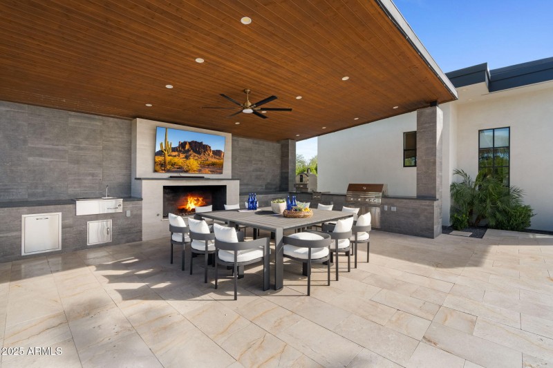 46-web-or-mls-6324-e-cochise-rd