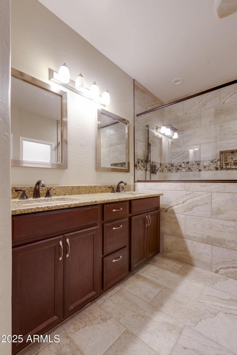 17391 W Fetlock Trail-5