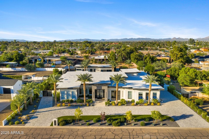 74-web-or-mls-6324-e-cochise-rd