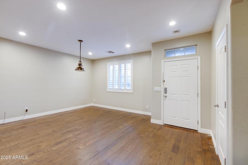 17391 W Fetlock Trail-16