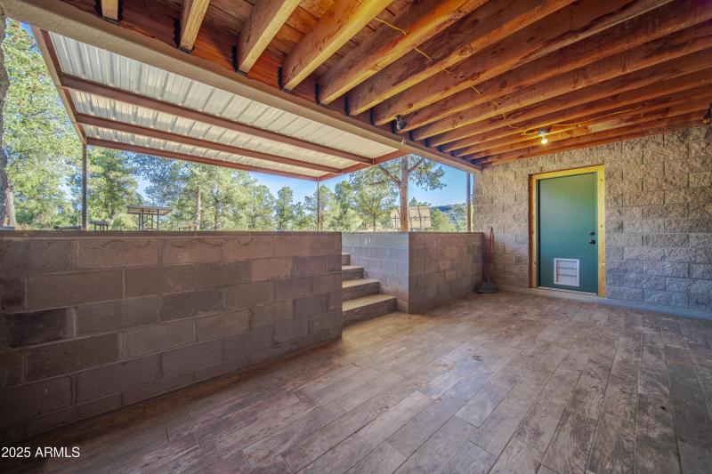 3555 W Stafford Rd00048