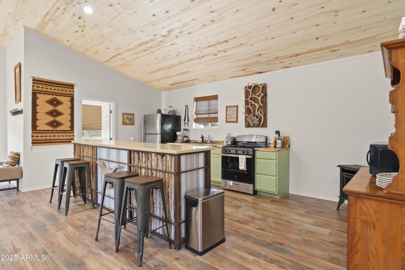 3555 W Stafford Rd00026