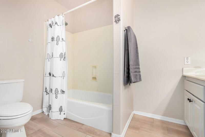 bathroom 3 - upstairs