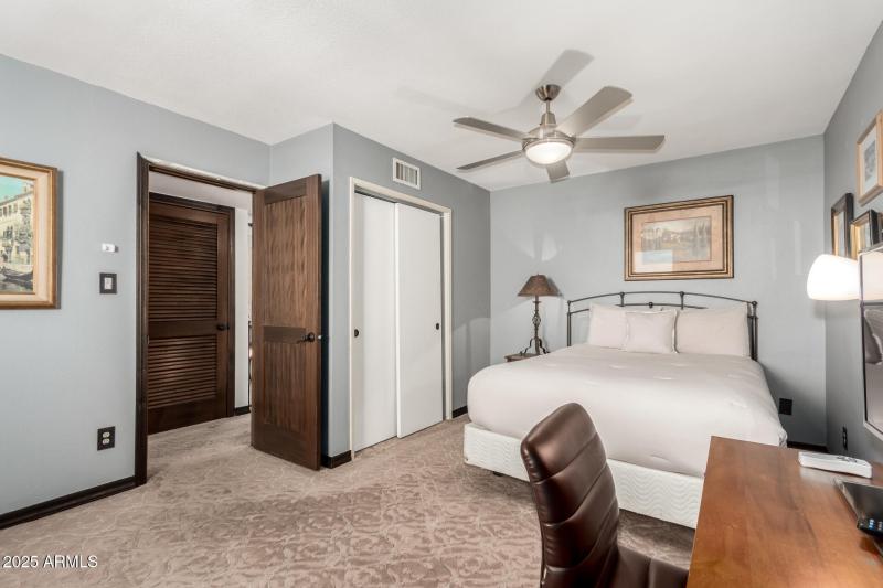 31 - Scottsdale 7401