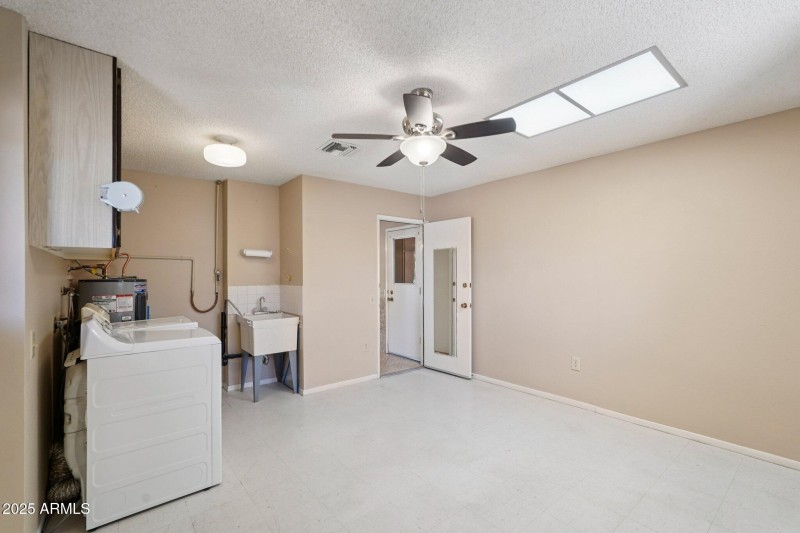 30-web-or-mls-N Buntline Dr-S2910-030