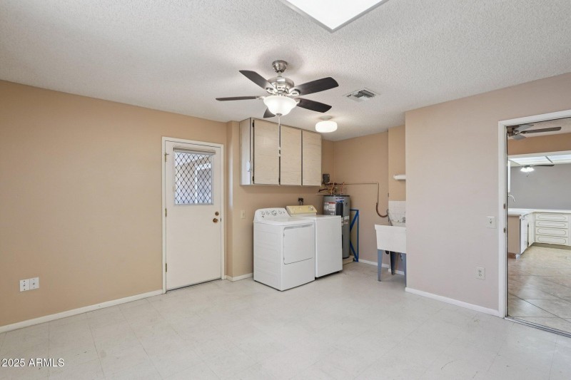 31-web-or-mls-N Buntline Dr-S2910-031