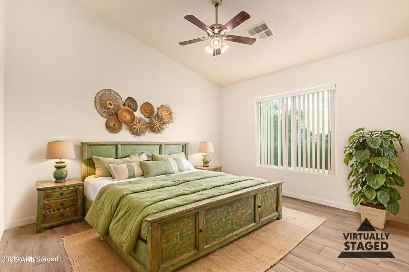 22-225th-5611 - Bedroom - Farmhouse - 8