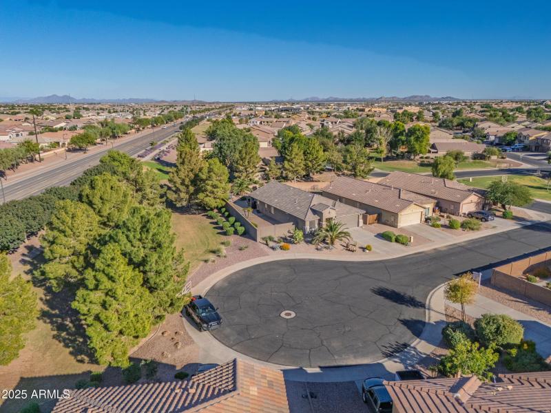 10-web-or-mls-19589 N Portarosa Ct-10