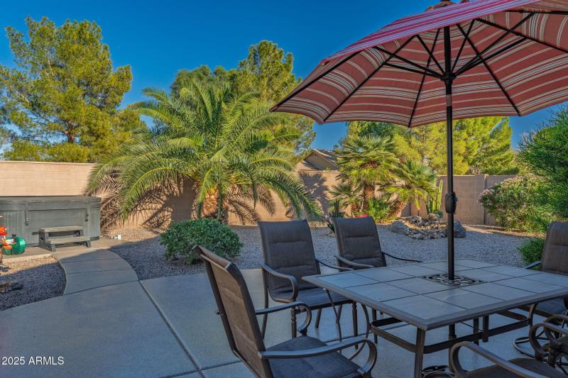 40-web-or-mls-19589 N Portarosa Ct-40