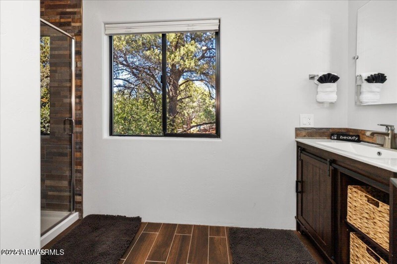 20250225223517235672000000-o