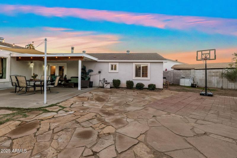 Large Flagstone Patio