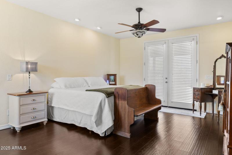 8526 W Calle Lejos Peoria - 320