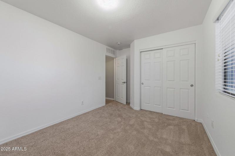 28-web-or-mls-43226 W Kimberly St-28