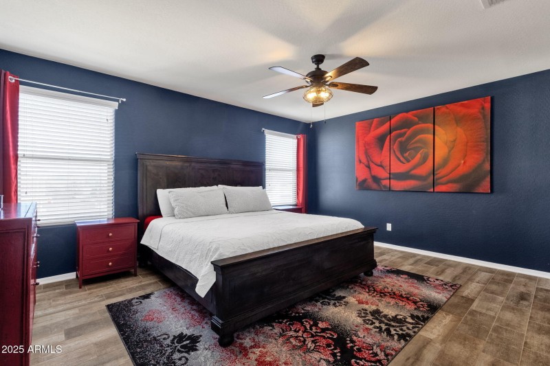 25-web-or-mls-2947-e-saltsage-dr