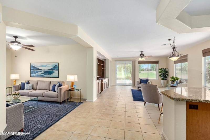 20250602201113128827000000-o - Living Ro