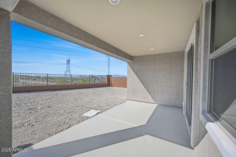 hj-az-phoenix-lucero-hazel-lot-52-patio-