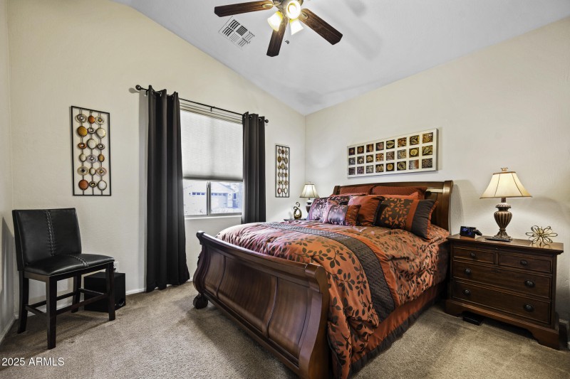 41209 W Hayden Dr-16