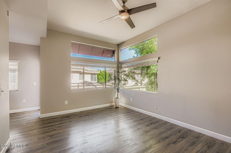 4343 N 21st St 213 - Web Quality - 015 -