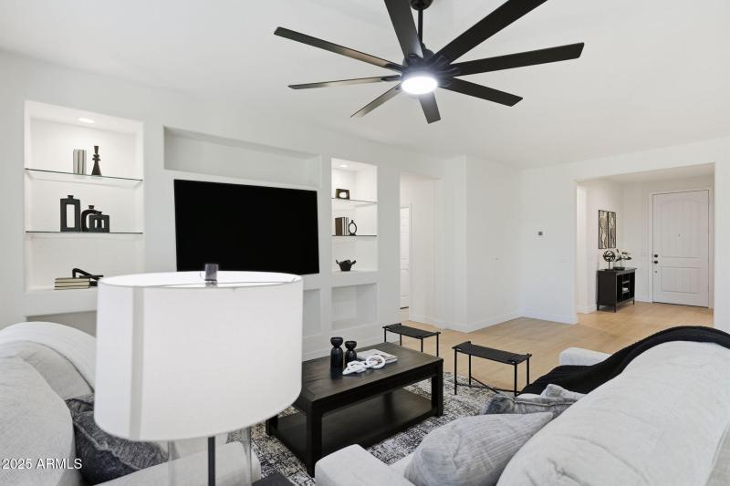 8-web-or-mls-008_ListerPros (1)