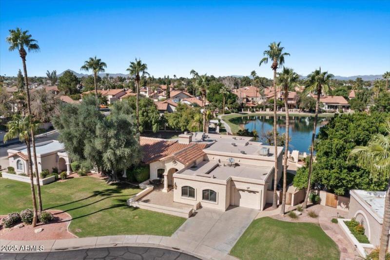 02-Aerial front of home