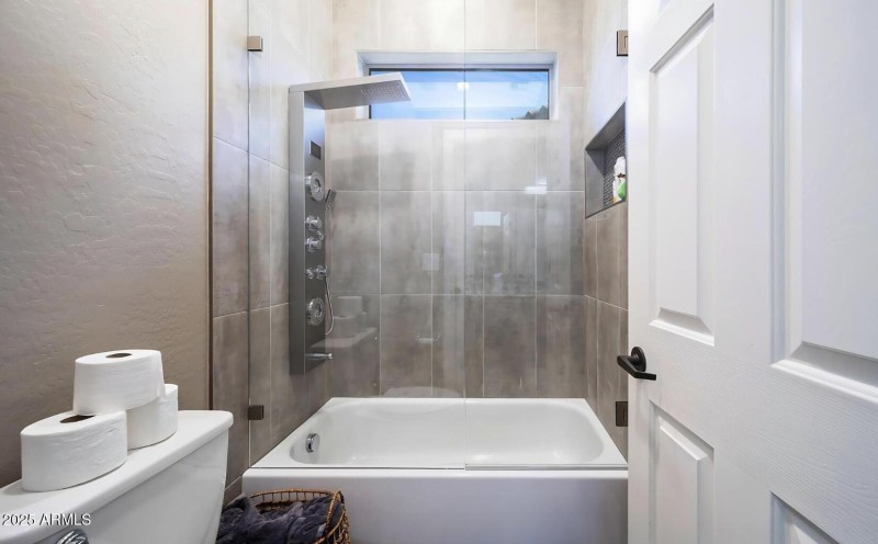 Screenshot 2025-10-29 at 10.04.40AM