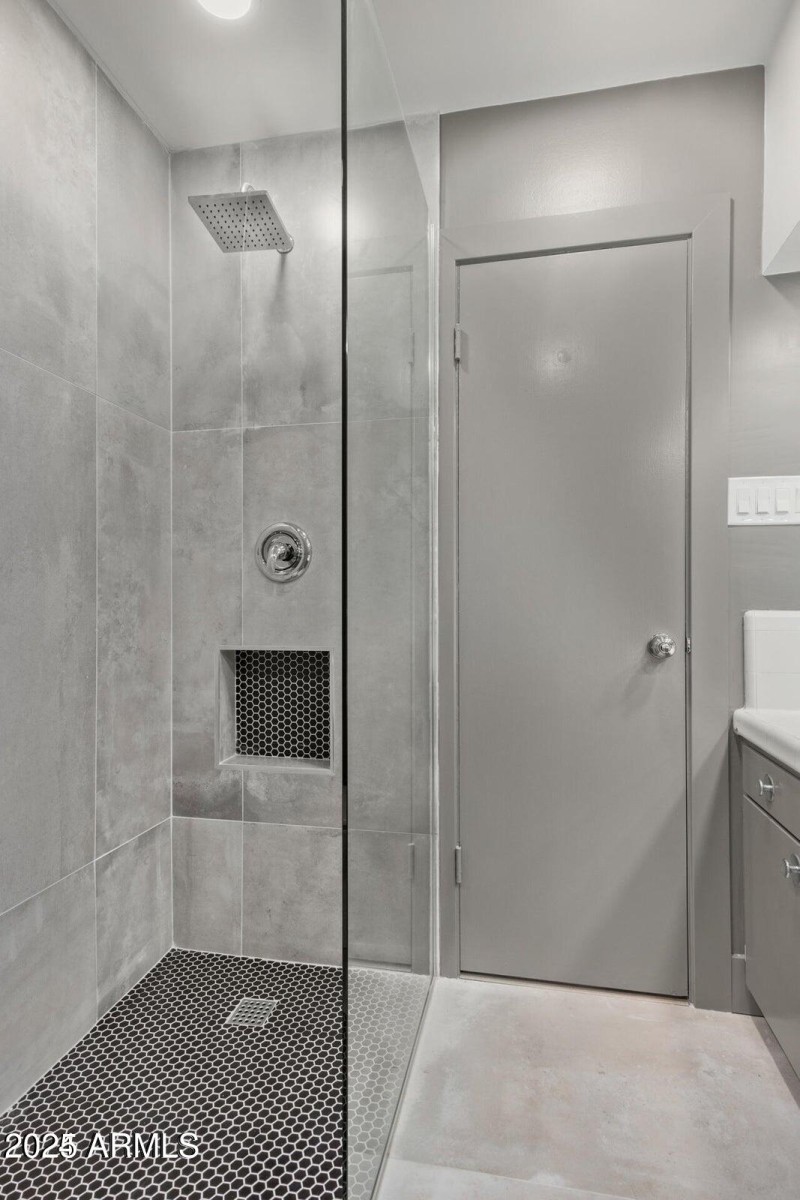 Guest Bathroom Detail