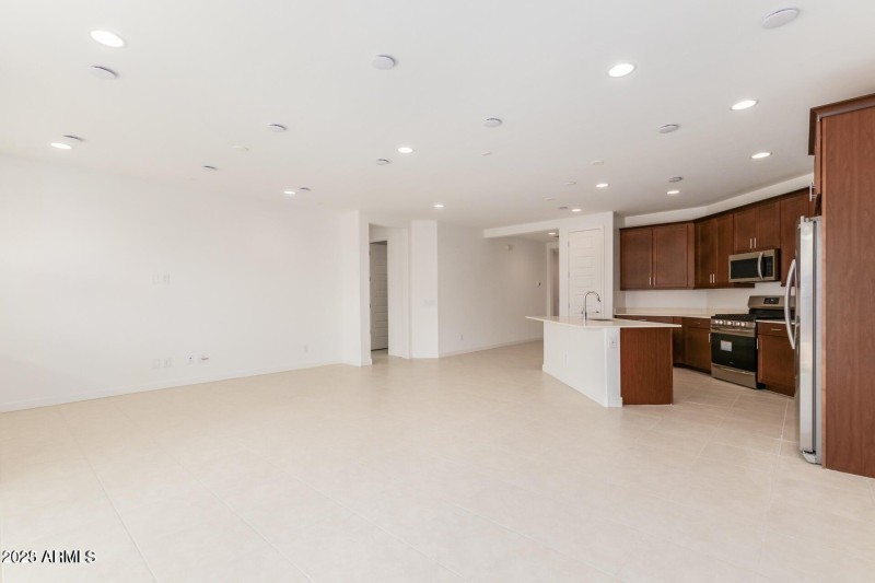 20231003122043925402000000-o