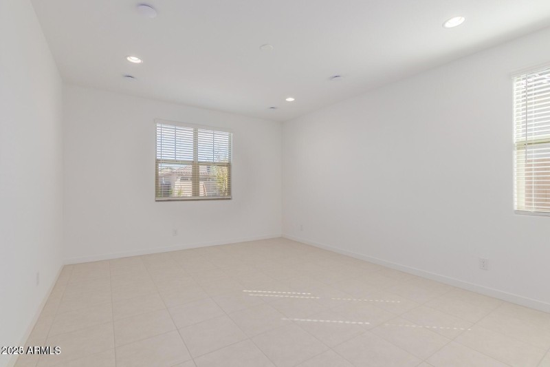 20231003122150596594000000-o