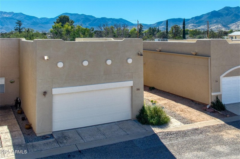 062007-390 Robin Court