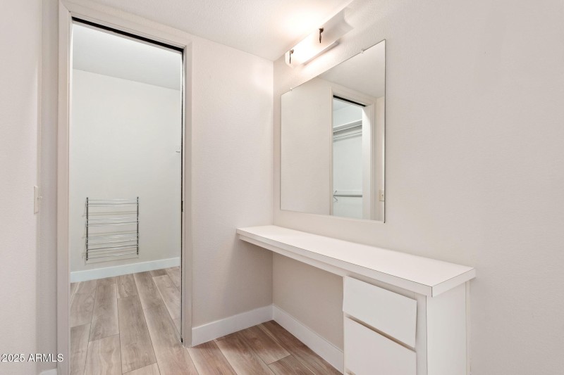 13131 W Castlebar Dr - 23