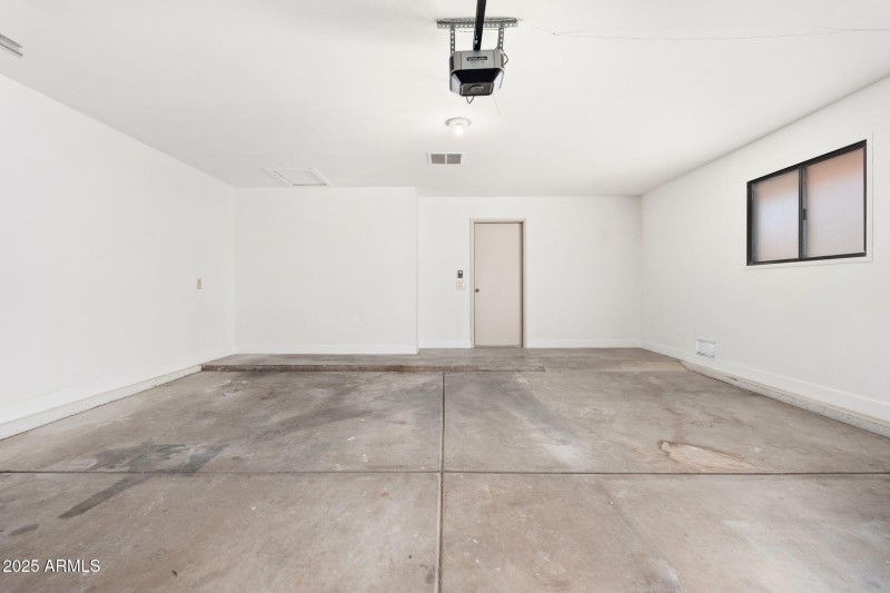 13131 W Castlebar Dr - 27