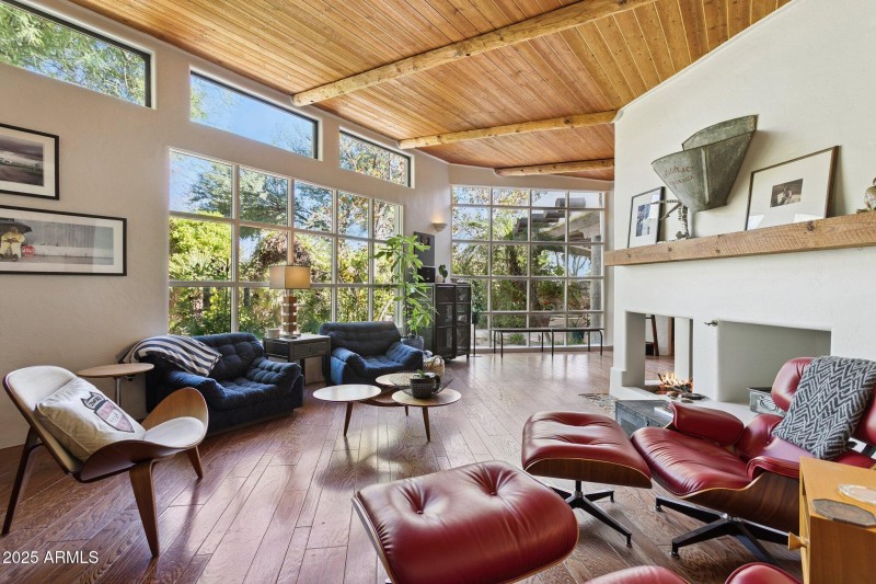 14-web-or-mls-7005-e-jackrabbit-rd