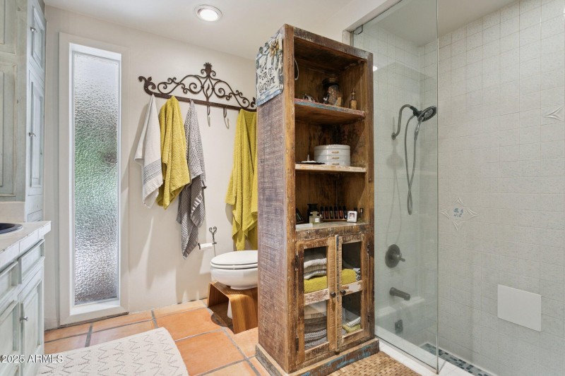 31-web-or-mls-7005-e-jackrabbit-rd