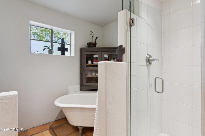 37-web-or-mls-7005-e-jackrabbit-rd