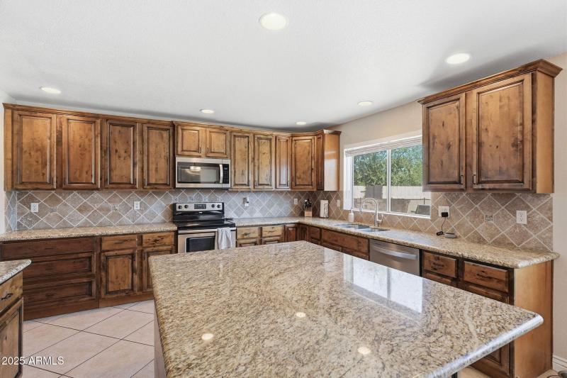 14-web-or-mls-014_ListerPros