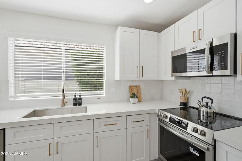 14-web-or-mls-014_DSC04079