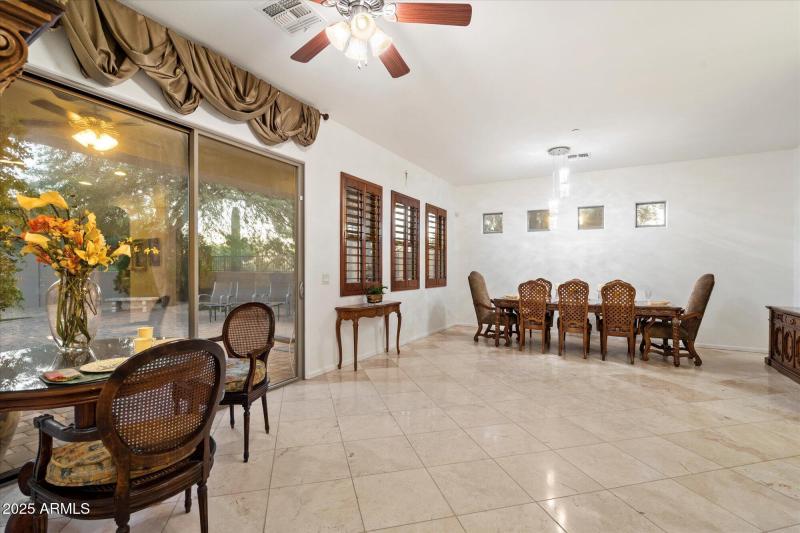 Family room/dining room