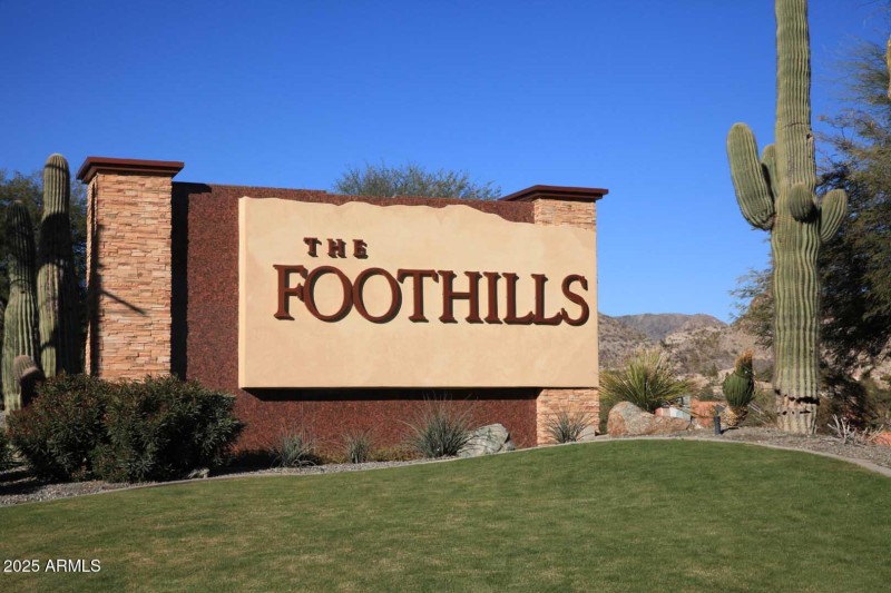 Foothills-Community Sign