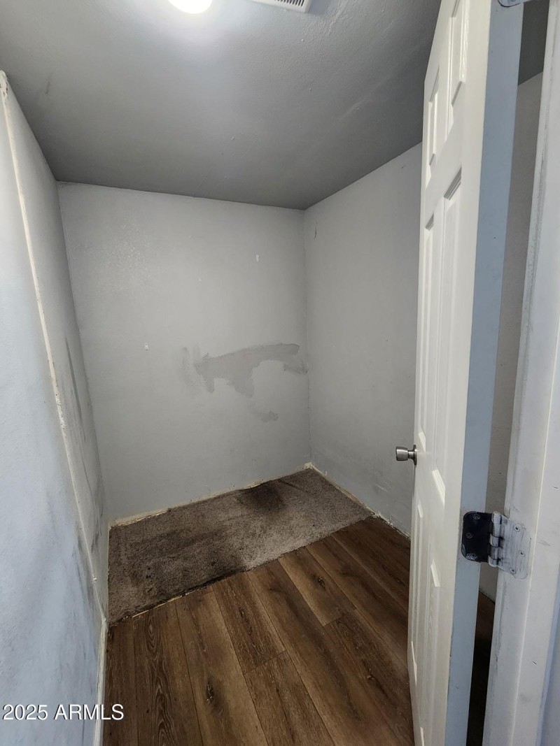 c8dbcb5e-92de-4a46-9634-0e810ccb5894