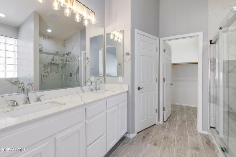 28-Via Caballo Blanco