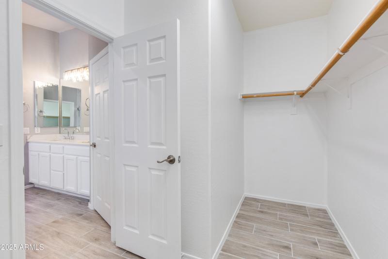 32-Via Caballo Blanco