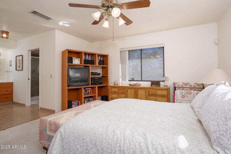 24-web-or-mls-1147 Pedro Ct-24