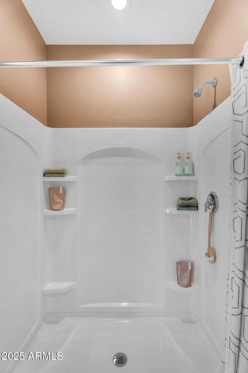 22-web-or-mls-Barrel Race-22