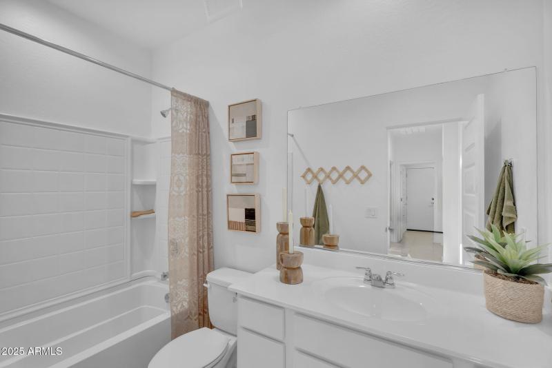 26-web-or-mls-Barrel Race-24