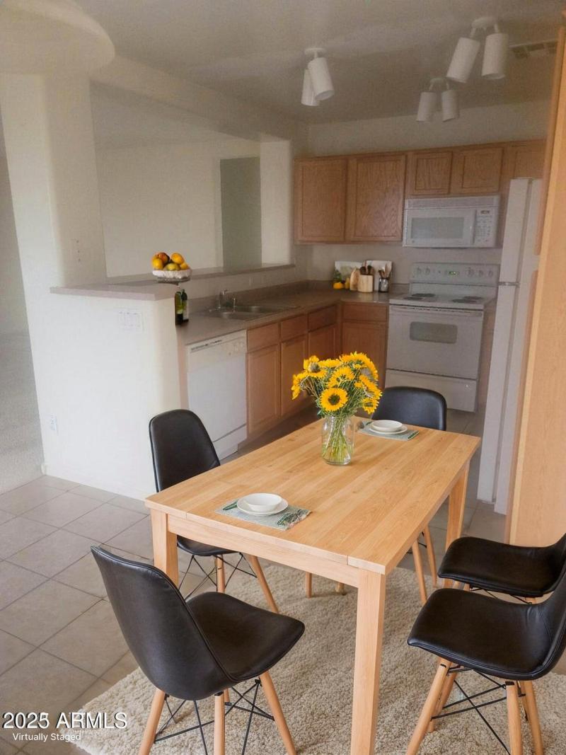 papago-kitchen - Kitchen - Modern - 2