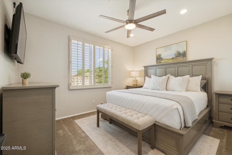 5F1EF731-86E4-42C1-B5F3-C2A0C9781FC3