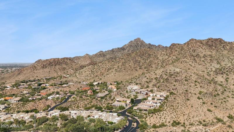 23-web-or-mls-6300-n-33rd-st