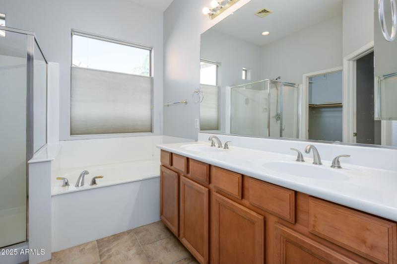 32-web-or-mls-Roger-9